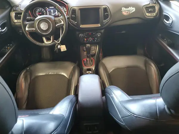 3C4NJDDB1HT689633 2017 JEEP COMPASS - Image 8