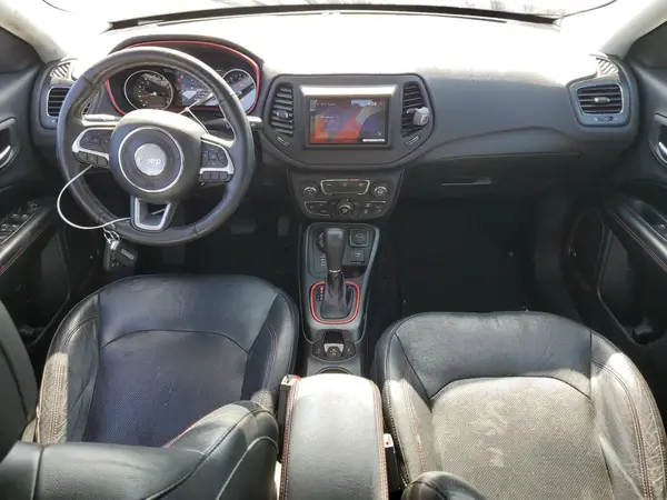 3C4NJDDB1HT689762 2017 JEEP COMPASS - Image 8
