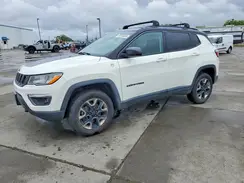 3C4NJDDB1JT131593 2018 JEEP COMPASS