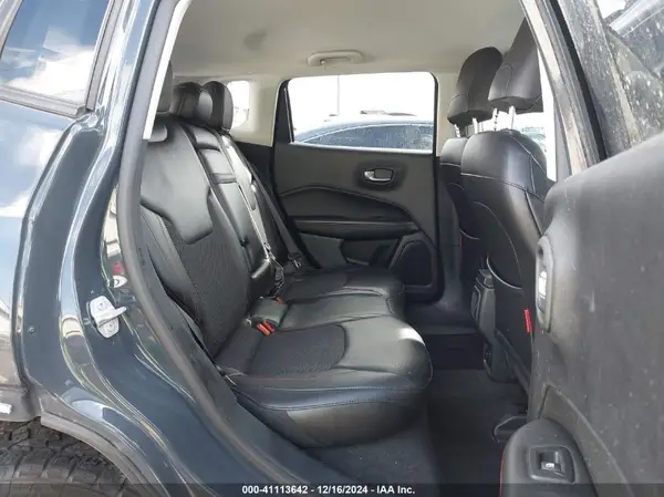 3C4NJDDB1JT156459 2018 JEEP COMPASS - Image 8