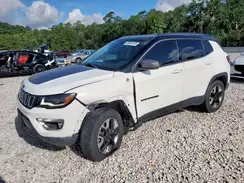 3C4NJDDB1JT205269 2018 JEEP COMPASS