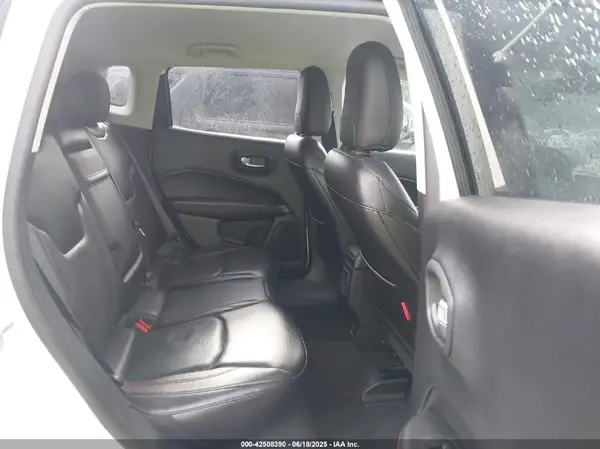 3C4NJDDB1JT404029 2018 JEEP COMPASS - Image 8