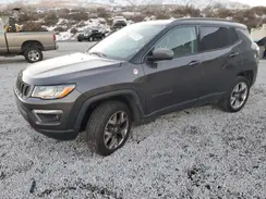 3C4NJDDB1JT441565 2018 JEEP COMPASS