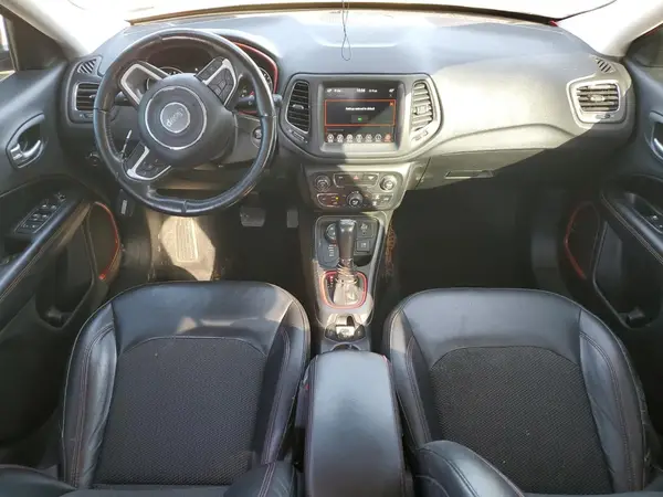 3C4NJDDB1KT602031 2019 JEEP COMPASS - Image 8