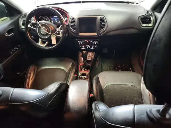 3C4NJDDB1KT618102 2019 JEEP COMPASS - Image 8