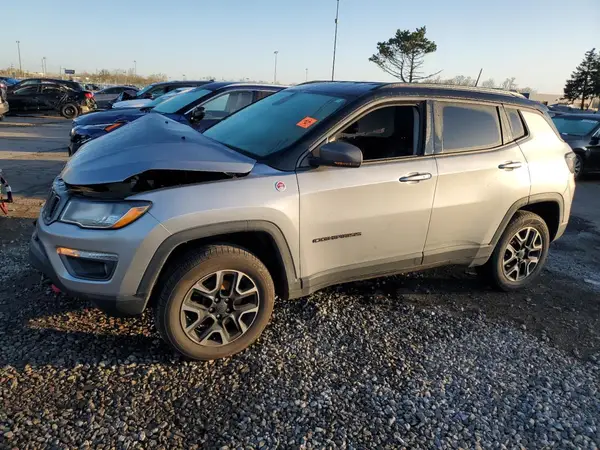 3C4NJDDB1KT619430 2019 JEEP COMPASS - Image 1