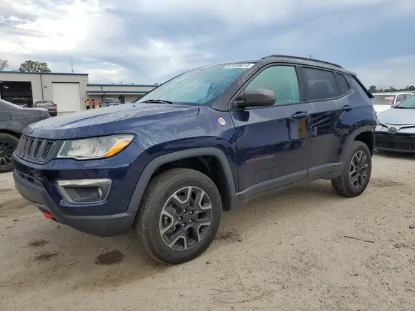 3C4NJDDB1KT622389 2019 JEEP COMPASS - Image 1