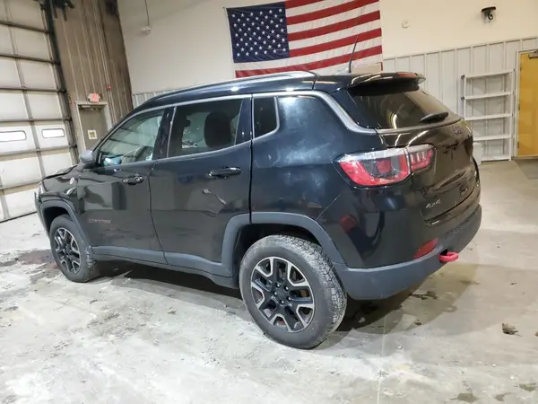 3C4NJDDB1KT660575 2019 JEEP COMPASS - Image 2