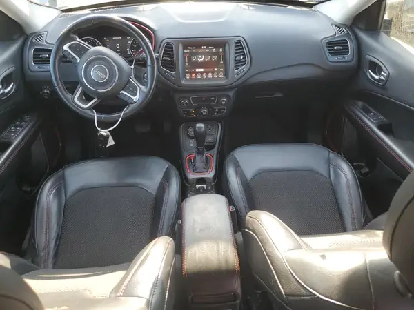 3C4NJDDB1KT671169 2019 JEEP COMPASS - Image 8