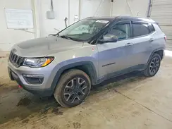 3C4NJDDB1KT671740 2019 JEEP COMPASS