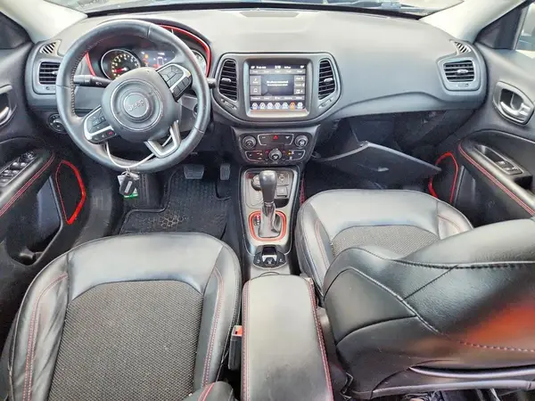 3C4NJDDB1KT690725 2019 JEEP COMPASS - Image 8