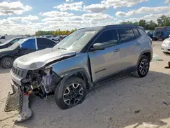 3C4NJDDB1KT733489 2019 JEEP COMPASS