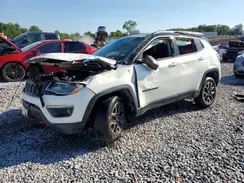 3C4NJDDB1KT748008 2019 JEEP COMPASS