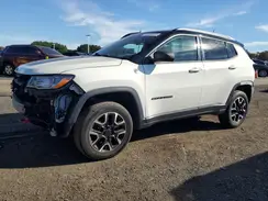3C4NJDDB1KT775984 2019 JEEP COMPASS