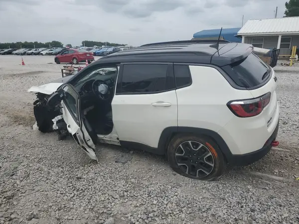 3C4NJDDB1KT781333 2019 JEEP COMPASS - Image 2