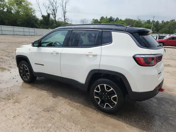3C4NJDDB1KT805520 2019 JEEP COMPASS - Image 2