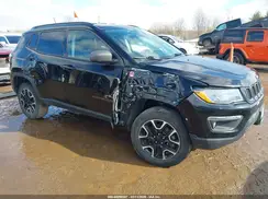3C4NJDDB1LT127627 2020 JEEP COMPASS
