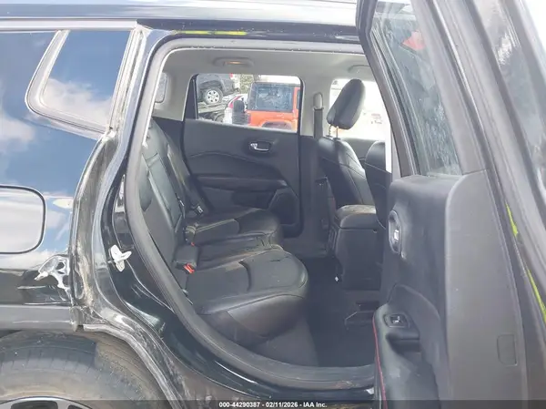 3C4NJDDB1LT127627 2020 JEEP COMPASS - Image 8