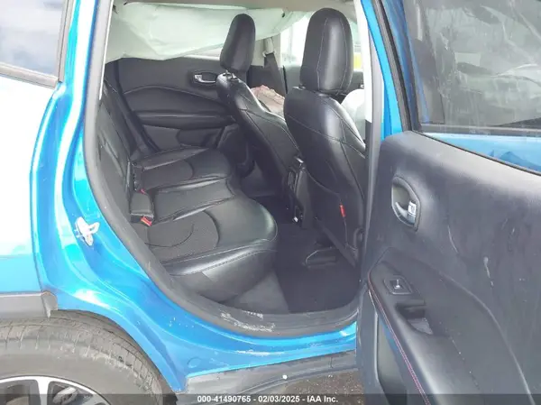 3C4NJDDB1LT141818 2020 JEEP COMPASS - Image 8