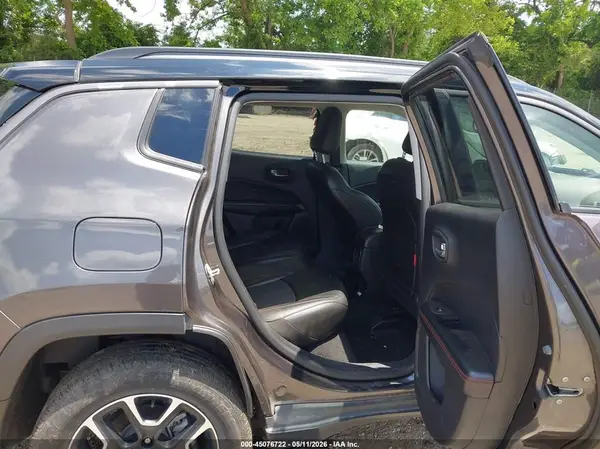 3C4NJDDB1LT151443 2020 JEEP COMPASS - Image 8
