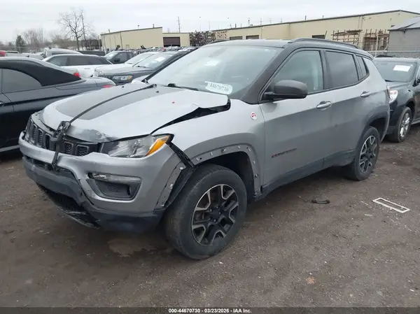 3C4NJDDB1LT163270 2020 JEEP COMPASS - Image 2