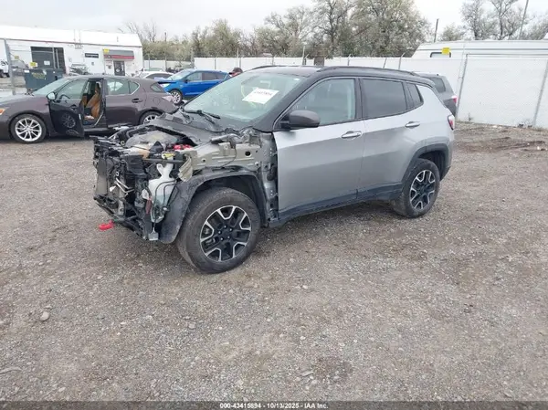 3C4NJDDB1LT193899 2020 JEEP COMPASS - Image 2