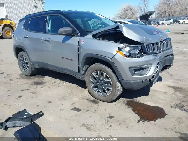 3C4NJDDB1LT202889 2020 JEEP COMPASS - Image 1