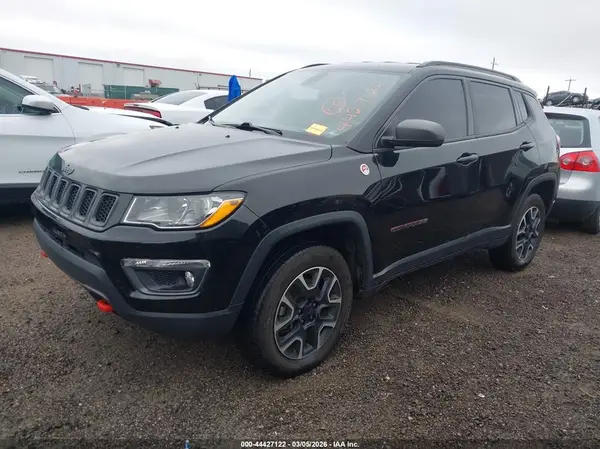 3C4NJDDB1LT207977 2020 JEEP COMPASS - Image 2