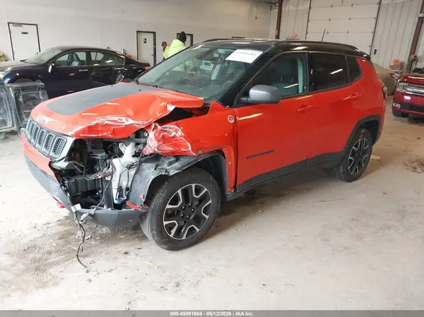 3C4NJDDB1LT236802 2020 JEEP COMPASS - Image 2