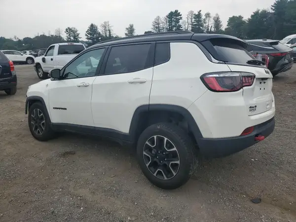 3C4NJDDB1MT511831 2021 JEEP COMPASS - Image 2