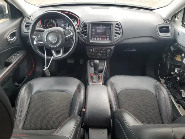 3C4NJDDB1MT511831 2021 JEEP COMPASS - Image 8