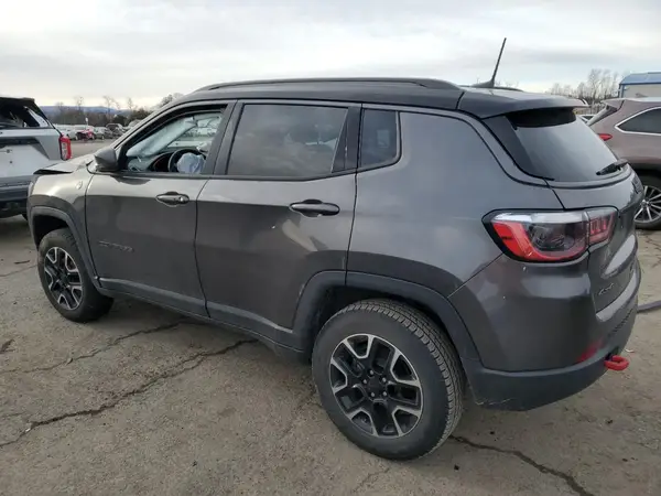 3C4NJDDB1MT523820 2021 JEEP COMPASS - Image 2