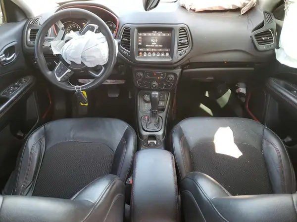 3C4NJDDB1MT532940 2021 JEEP COMPASS - Image 8