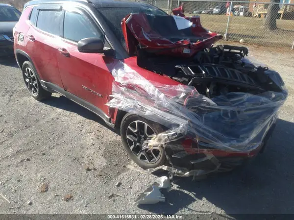 3C4NJDDB1MT547924 2021 JEEP COMPASS - Image 1