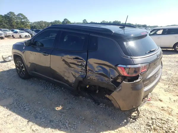 3C4NJDDB1MT572368 2021 JEEP COMPASS - Image 2