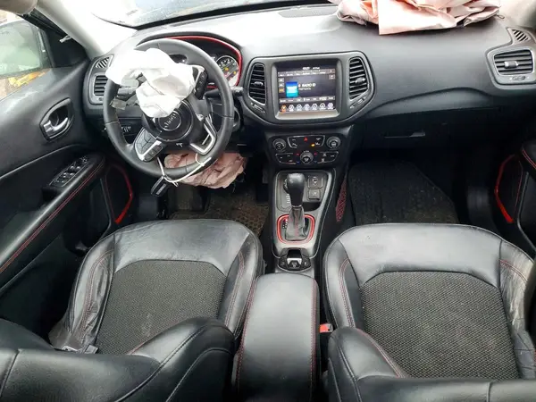 3C4NJDDB1MT594483 2021 JEEP COMPASS - Image 8