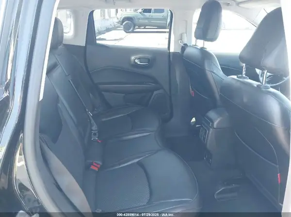 3C4NJDDB1MT600380 2021 JEEP COMPASS - Image 8