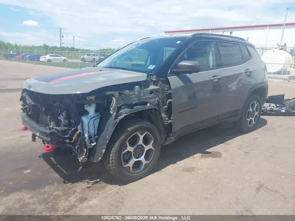 3C4NJDDB1NT142776 2022 JEEP COMPASS - Image 2