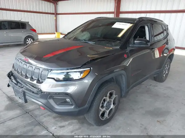 3C4NJDDB1NT163191 2022 JEEP COMPASS - Image 2