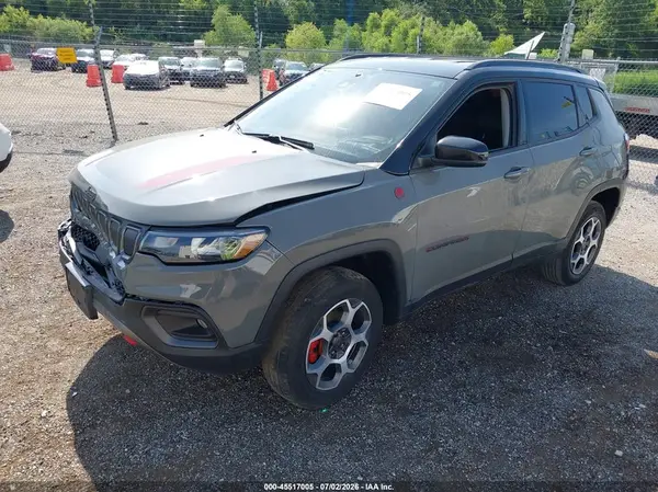 3C4NJDDB1NT193971 2022 JEEP COMPASS - Image 2