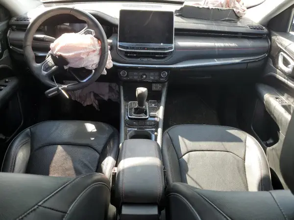 3C4NJDDB1NT226239 2022 JEEP COMPASS - Image 8