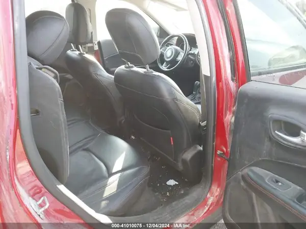 3C4NJDDB2HT611085 2017 JEEP COMPASS - Image 8