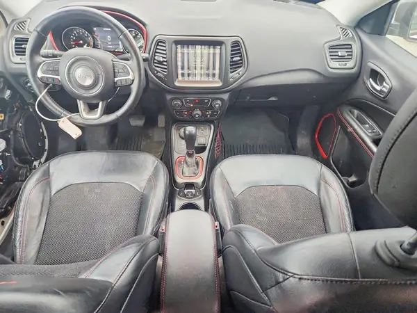 3C4NJDDB2HT666068 2017 JEEP COMPASS - Image 8