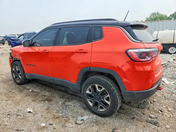 3C4NJDDB2HT667060 2017 JEEP COMPASS - Image 2
