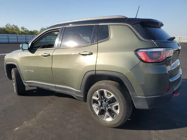 3C4NJDDB2HT667639 2017 JEEP COMPASS - Image 2