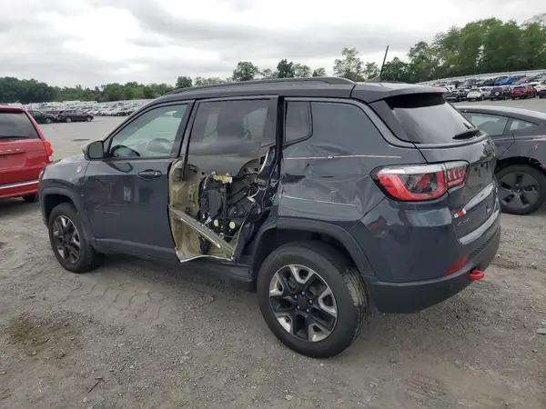 3C4NJDDB2JT206950 2018 JEEP COMPASS - Image 2