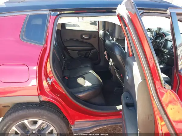 3C4NJDDB2JT231234 2018 JEEP COMPASS - Image 8