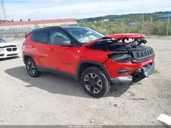 3C4NJDDB2JT283561 2018 JEEP COMPASS