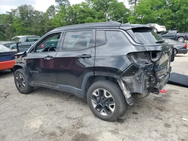 3C4NJDDB2JT442109 2018 JEEP COMPASS - Image 2