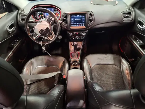 3C4NJDDB2JT451084 2018 JEEP COMPASS - Image 8